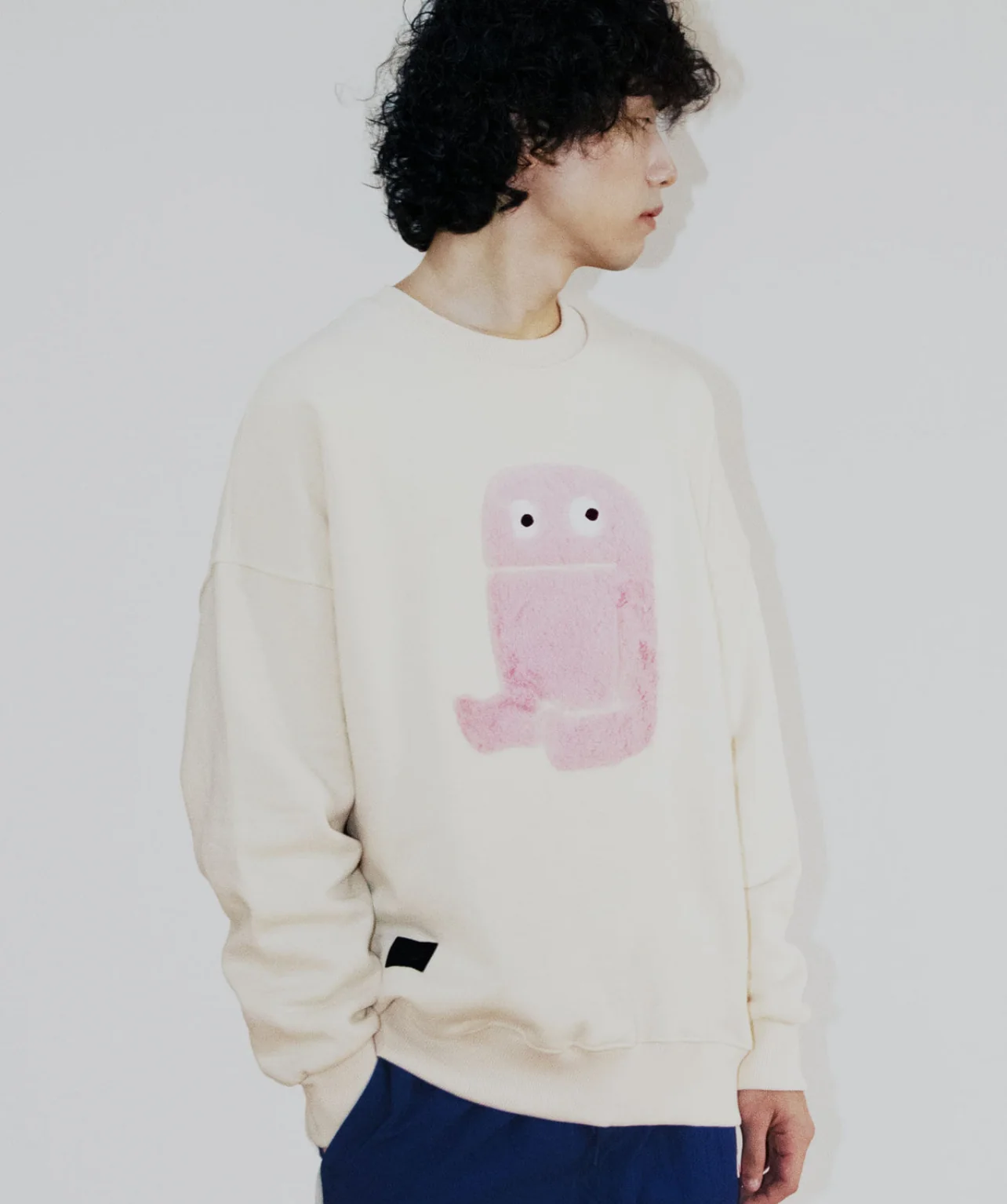 HAIRY MONSTER SWEATSHIRT - Image 13