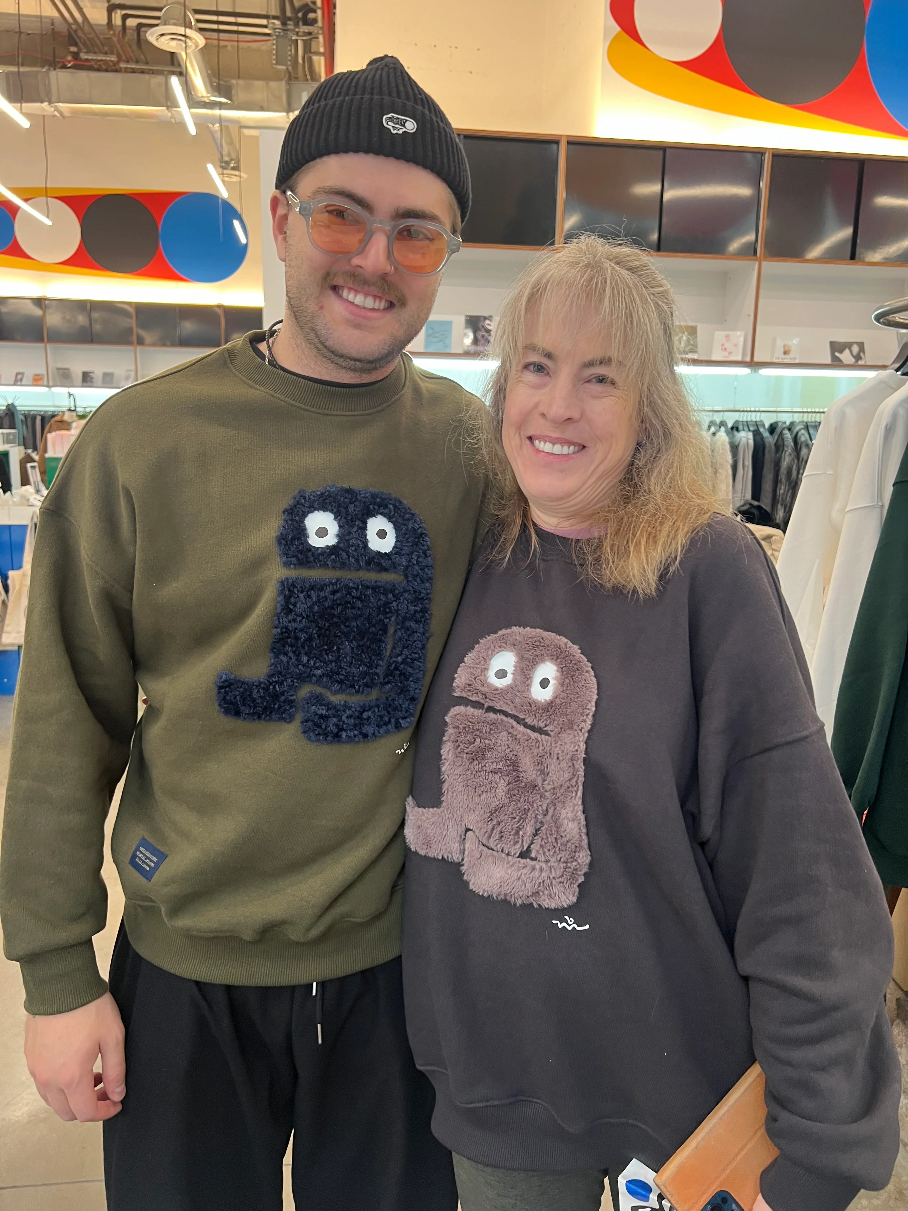 HAIRY MONSTER SWEATSHIRT - Image 15