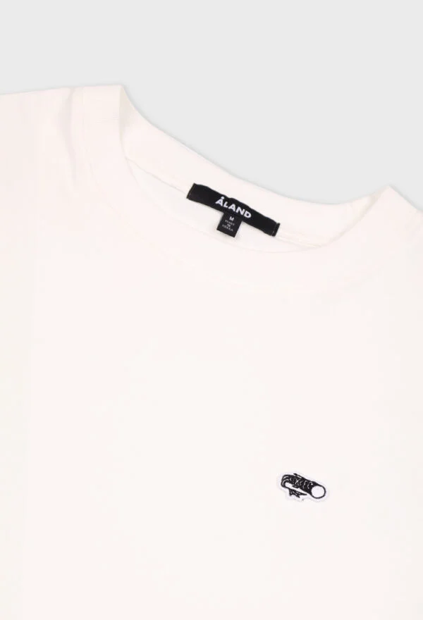 ALAND FISH GRAPHIC WAPPEN TEE - Image 7