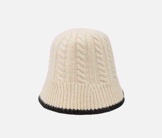 CABLE KNIT BUCKET HAT - Image 2