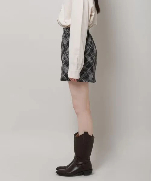 CHECK MINI SKIRT - Image 8
