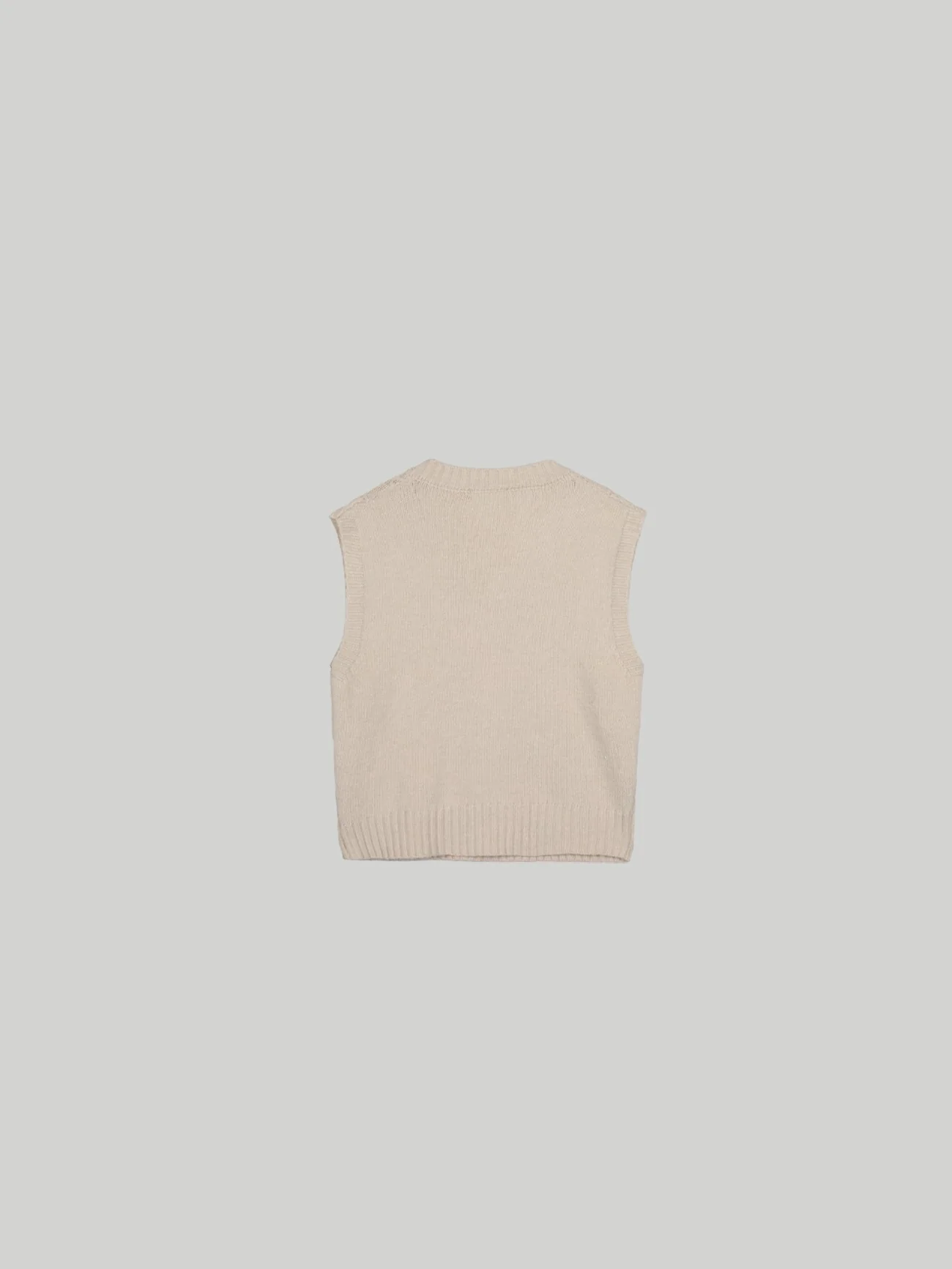CLASSIC TWISTED KNIT VEST - Image 4