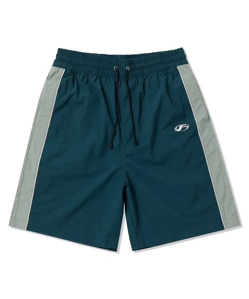SPORTY SYMBOL LOGO SHORTS